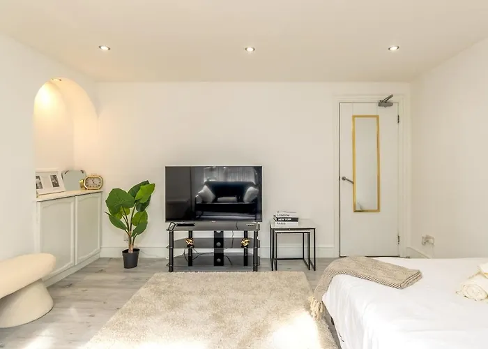 Luxury Long Stay With Free Parking