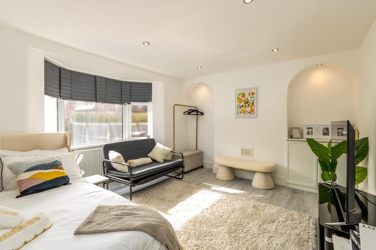 Apartment Luxury Long With Free Parking *